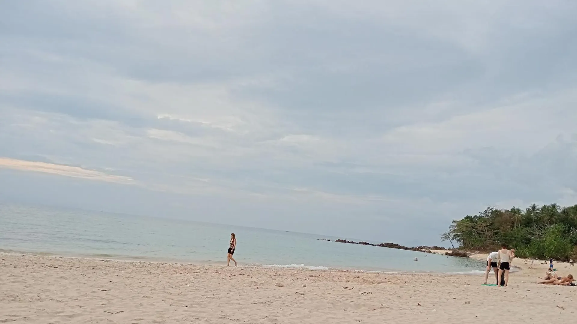 Lanta Beautiful Beach House Koh Lanta Guest house